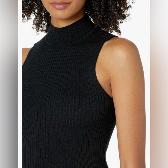 ❌SOLD The Drop Women's Karolina Sleeveless Ribbed Mock-Neck Sweater - Picture 3 of 11